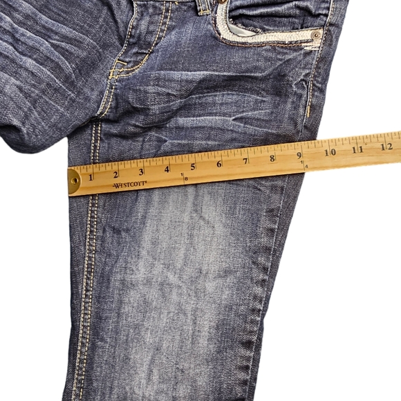 COPY - Charlotte Russe Everyday Boot jeans sz 4 - Picture 8 of 12